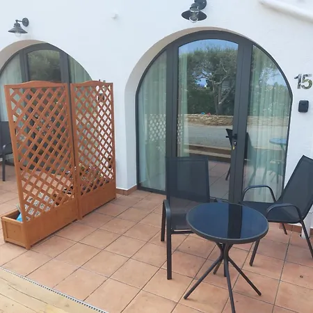 Nuevo Ondina מלון בגור